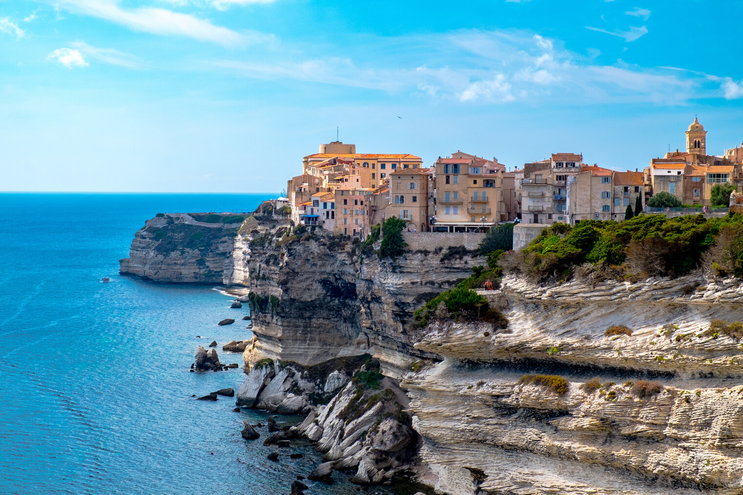 Vue sur la falaise de Bonifacio en Corse