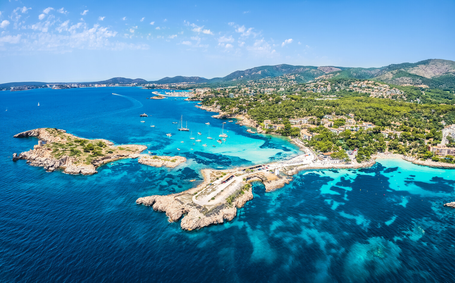 Vue aérienne sur l'île de Majorque et la cote