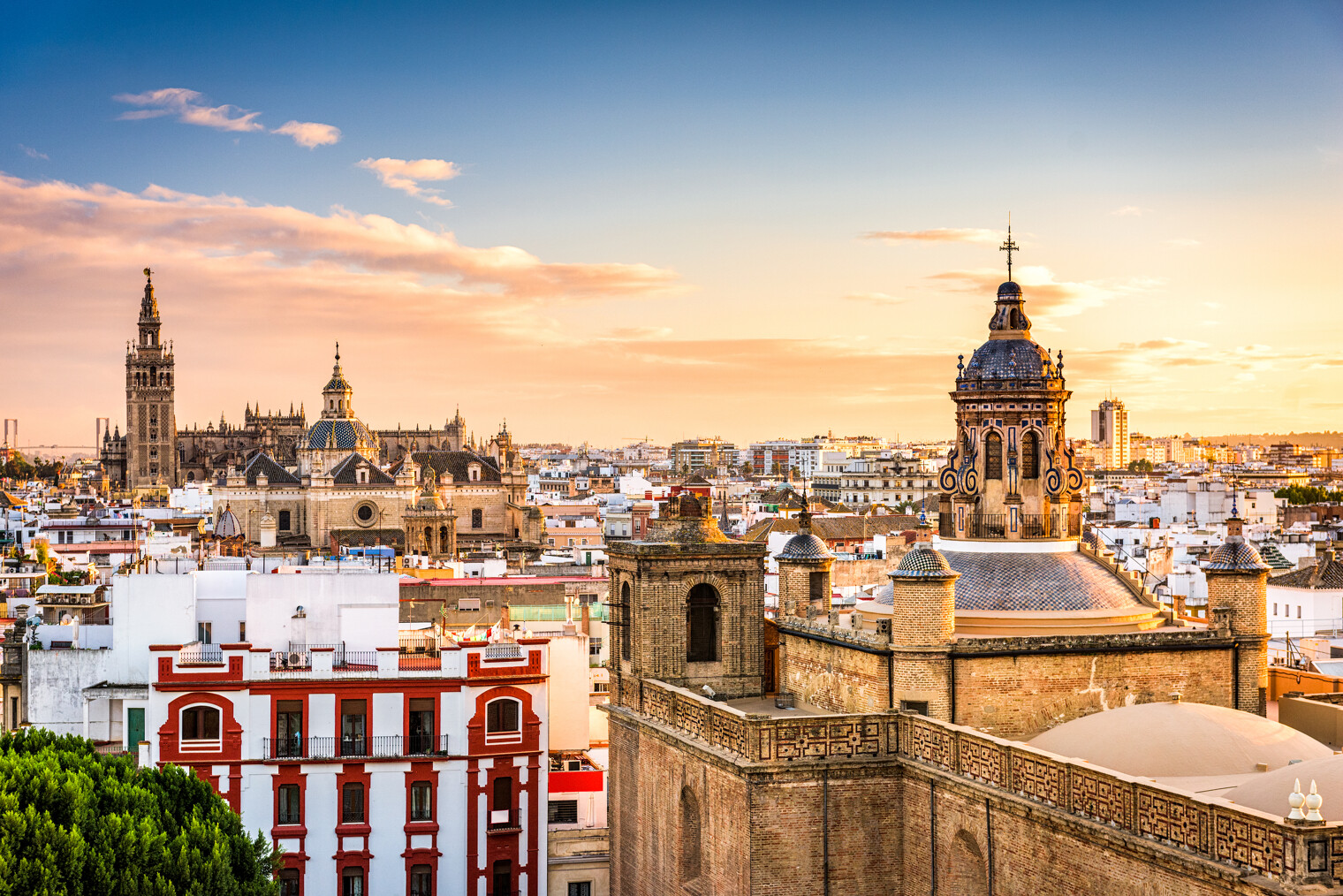 Vue sur la ville de Seville depuis les toits