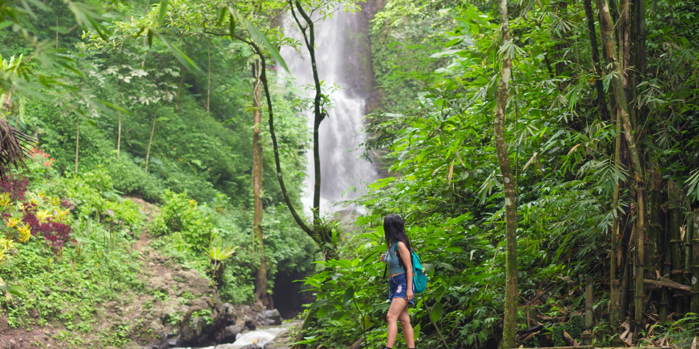Randonnée et cascade de Munduk