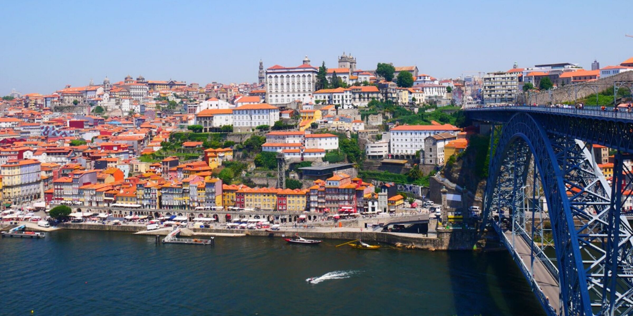 Bienvenue à Porto les filles !