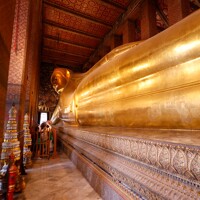 Marchés, temple et massage