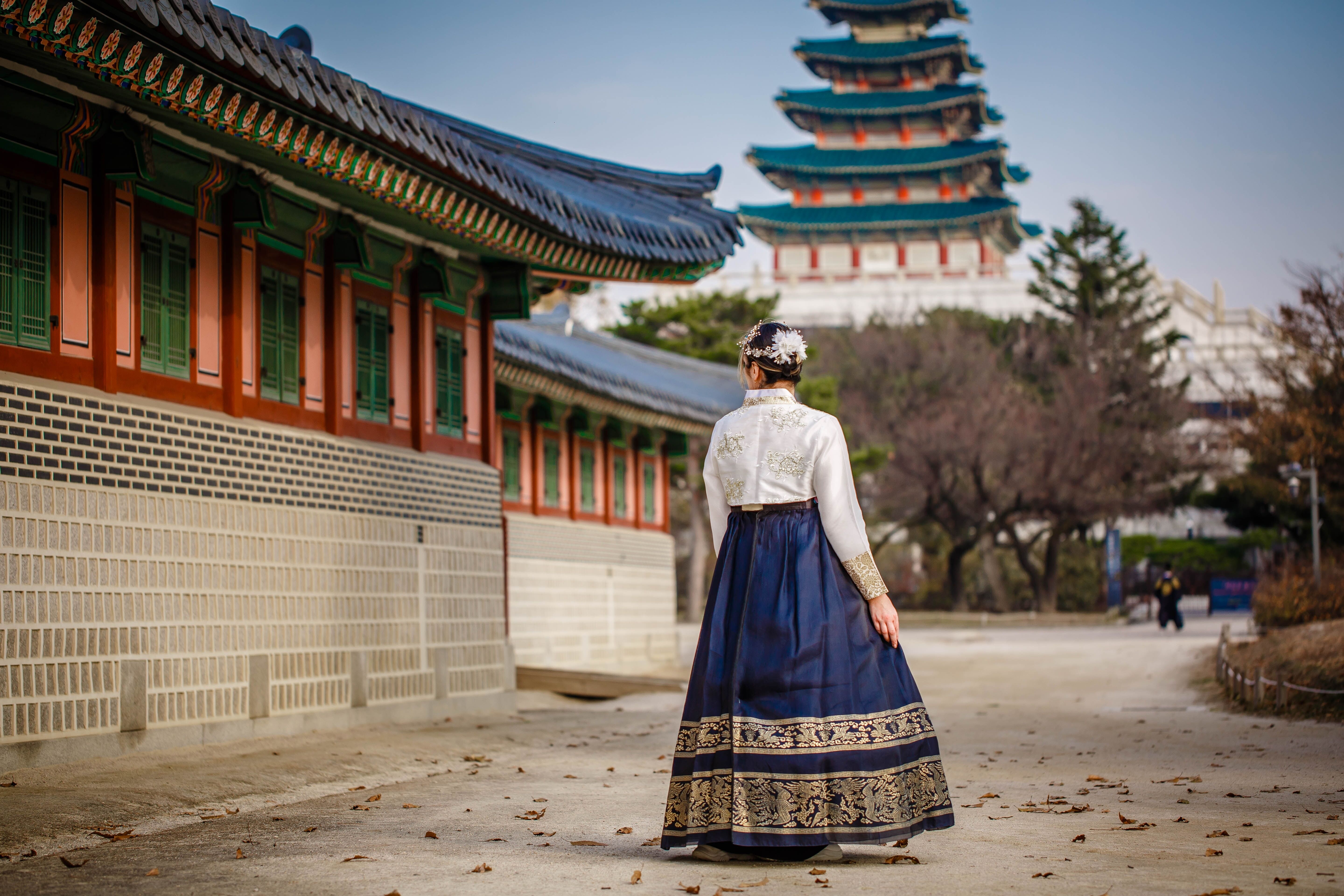 Exploration du Séoul traditionnel en costume coréen 