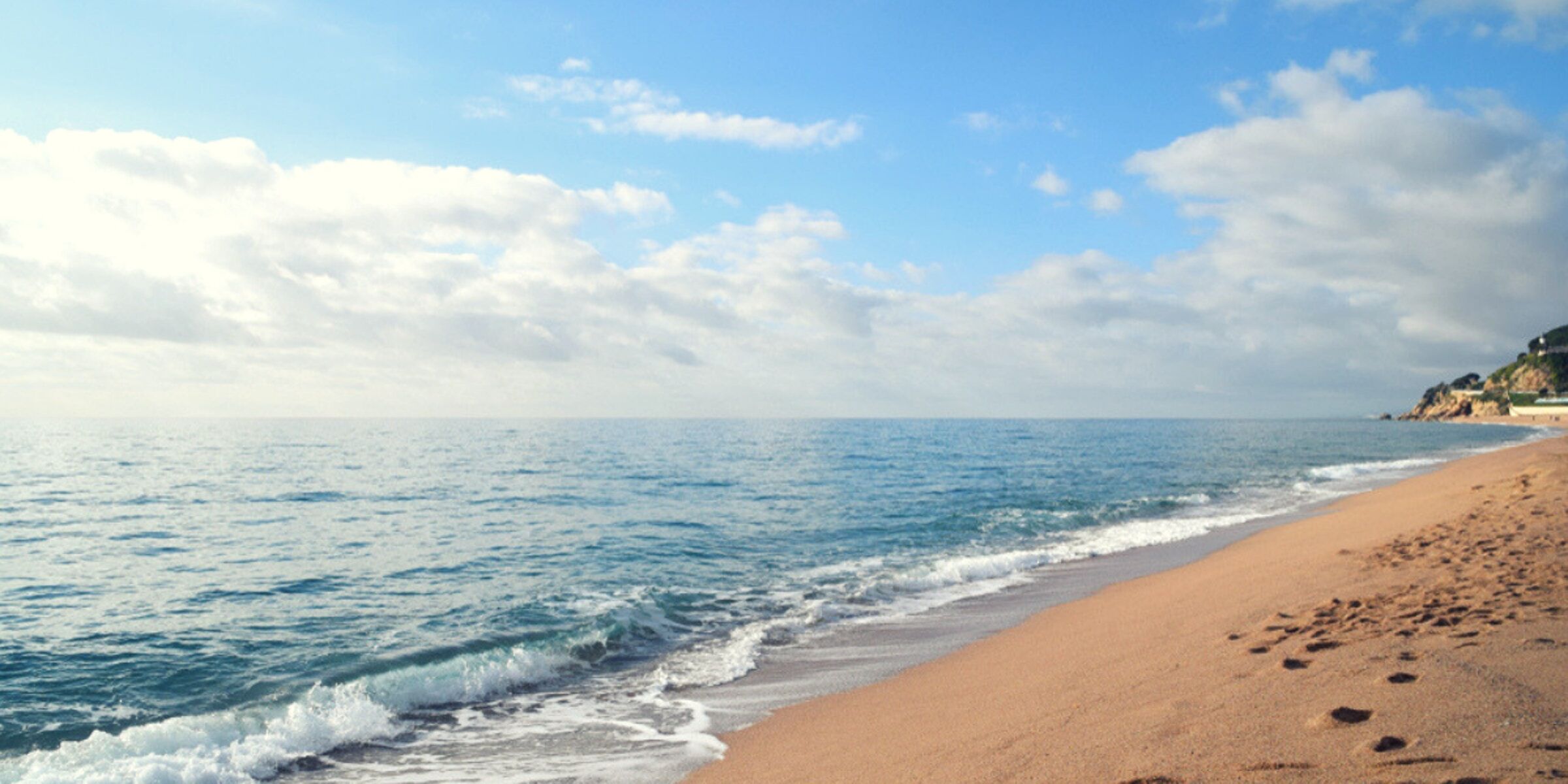 On dépose les bagages et on court à la plage !