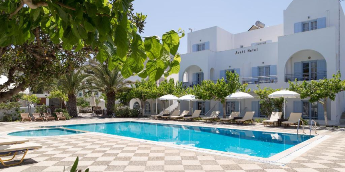 Bienvenue à Santorin ! (Attention les vols peuvent partir la veille) 