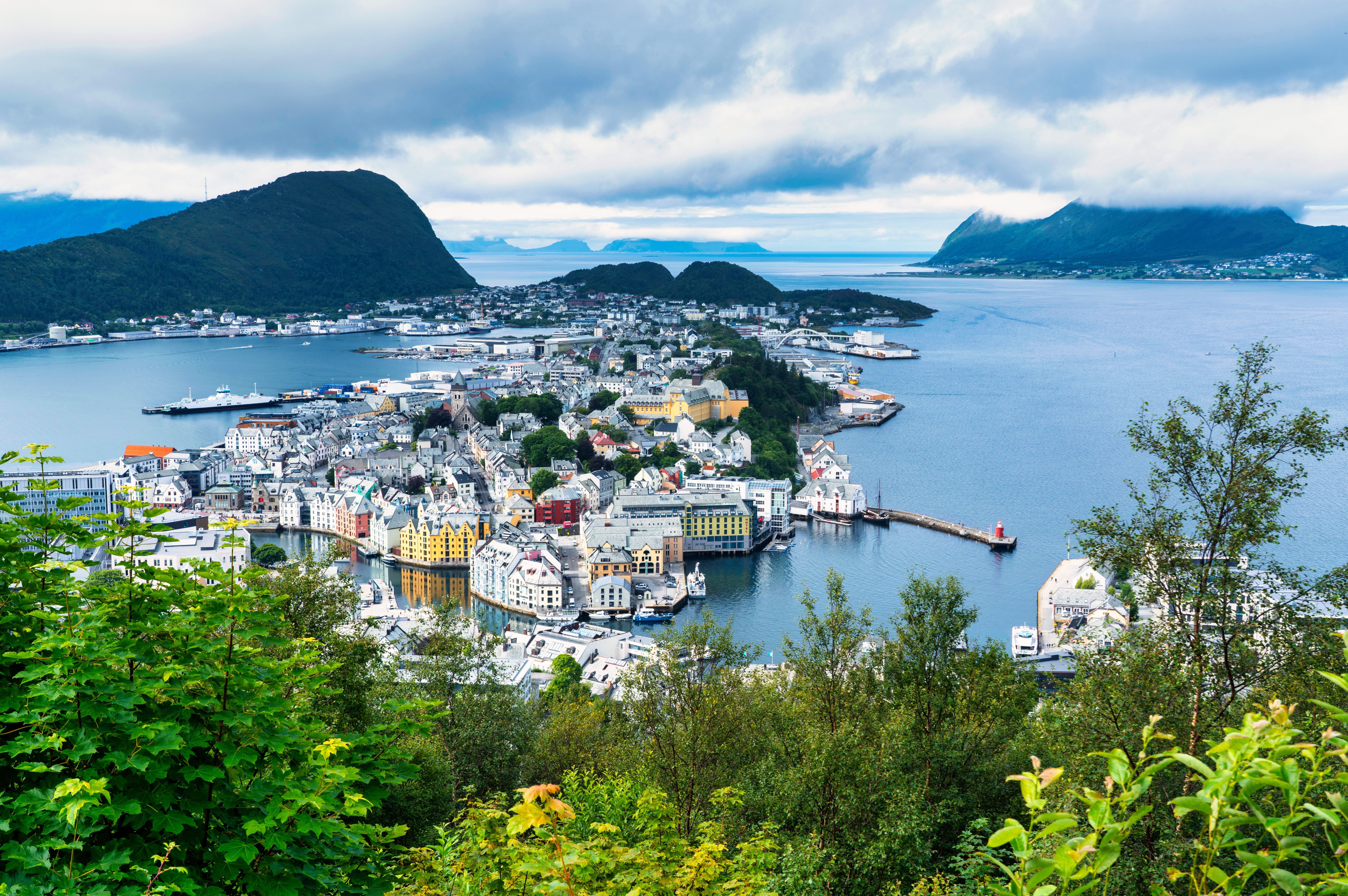 Yoga, sauna et découverte d’Ålesund