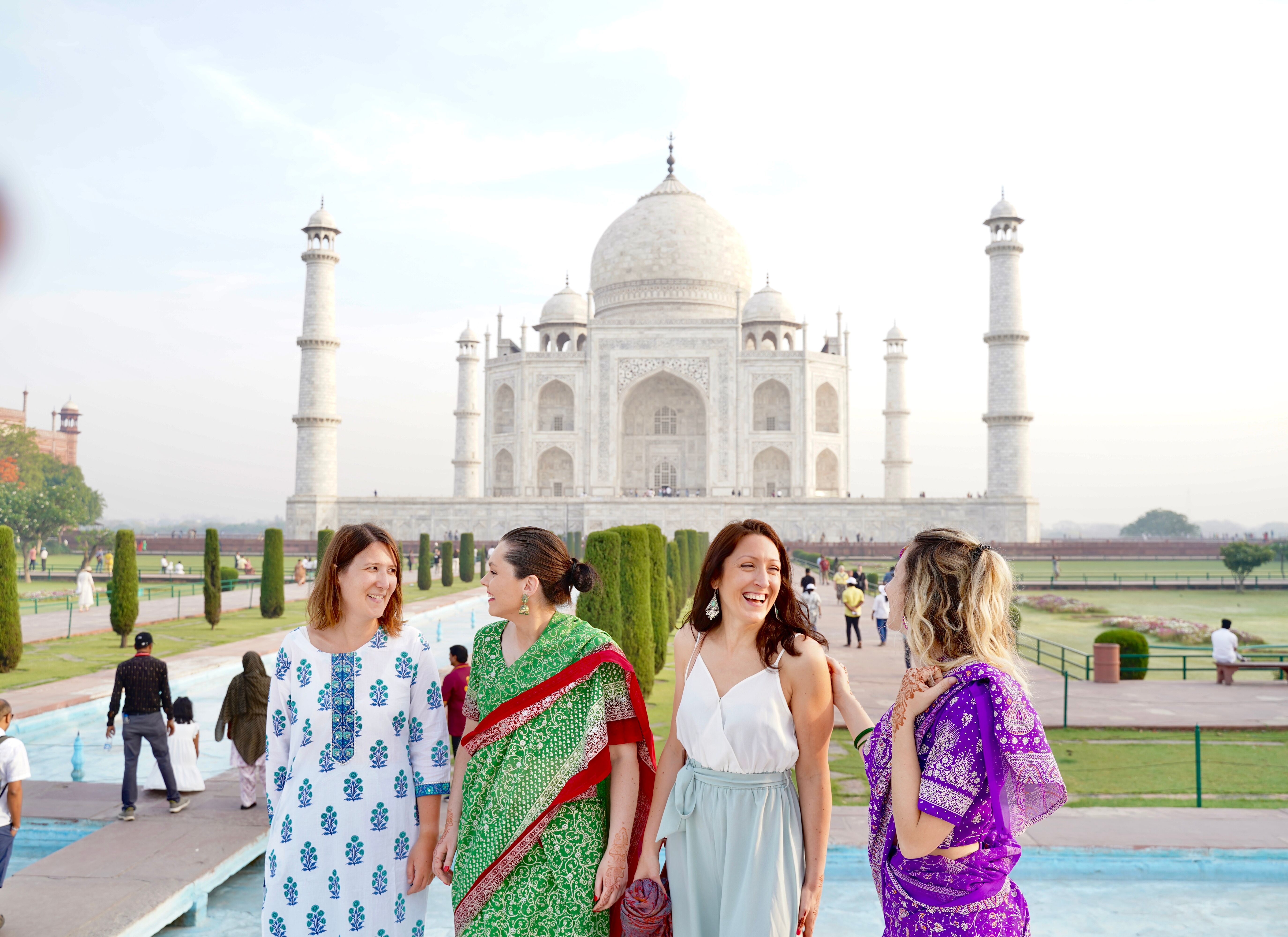 Agra (Taj Mahal) – Delhi