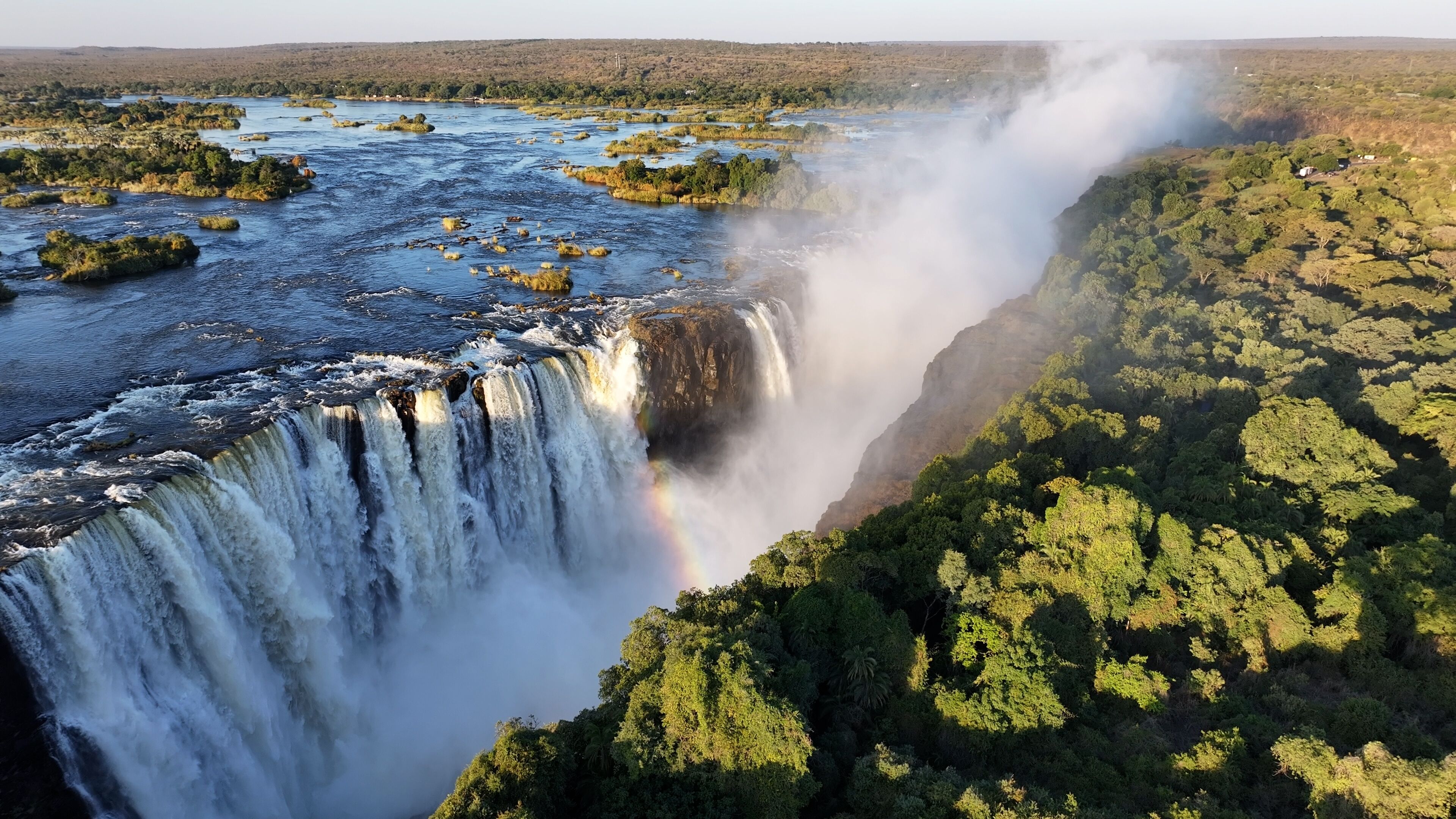 Vol pour le Zimbabwe – Chutes Victoria 
