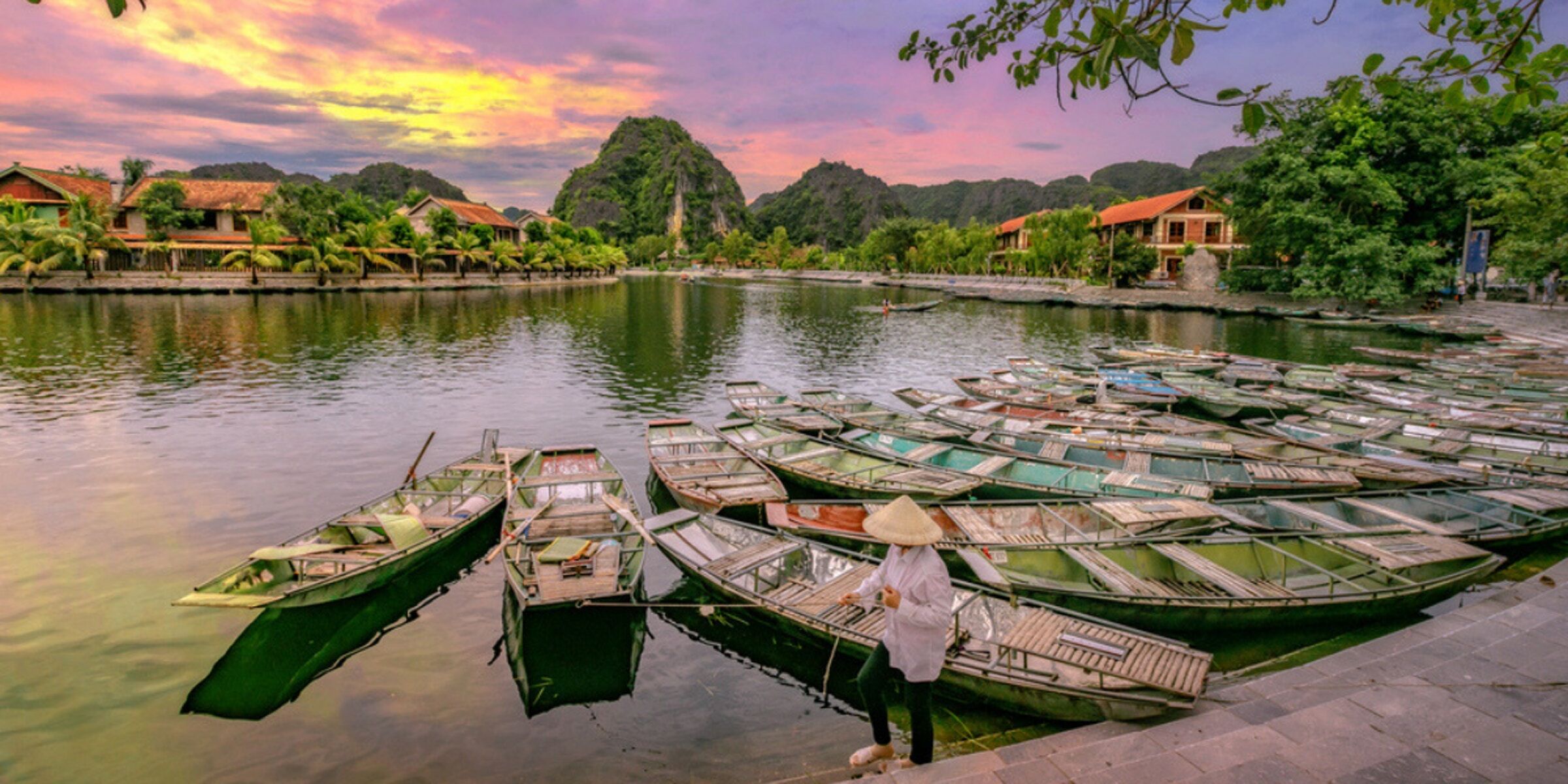 Delta du fleuve rouge & paysages karstiques