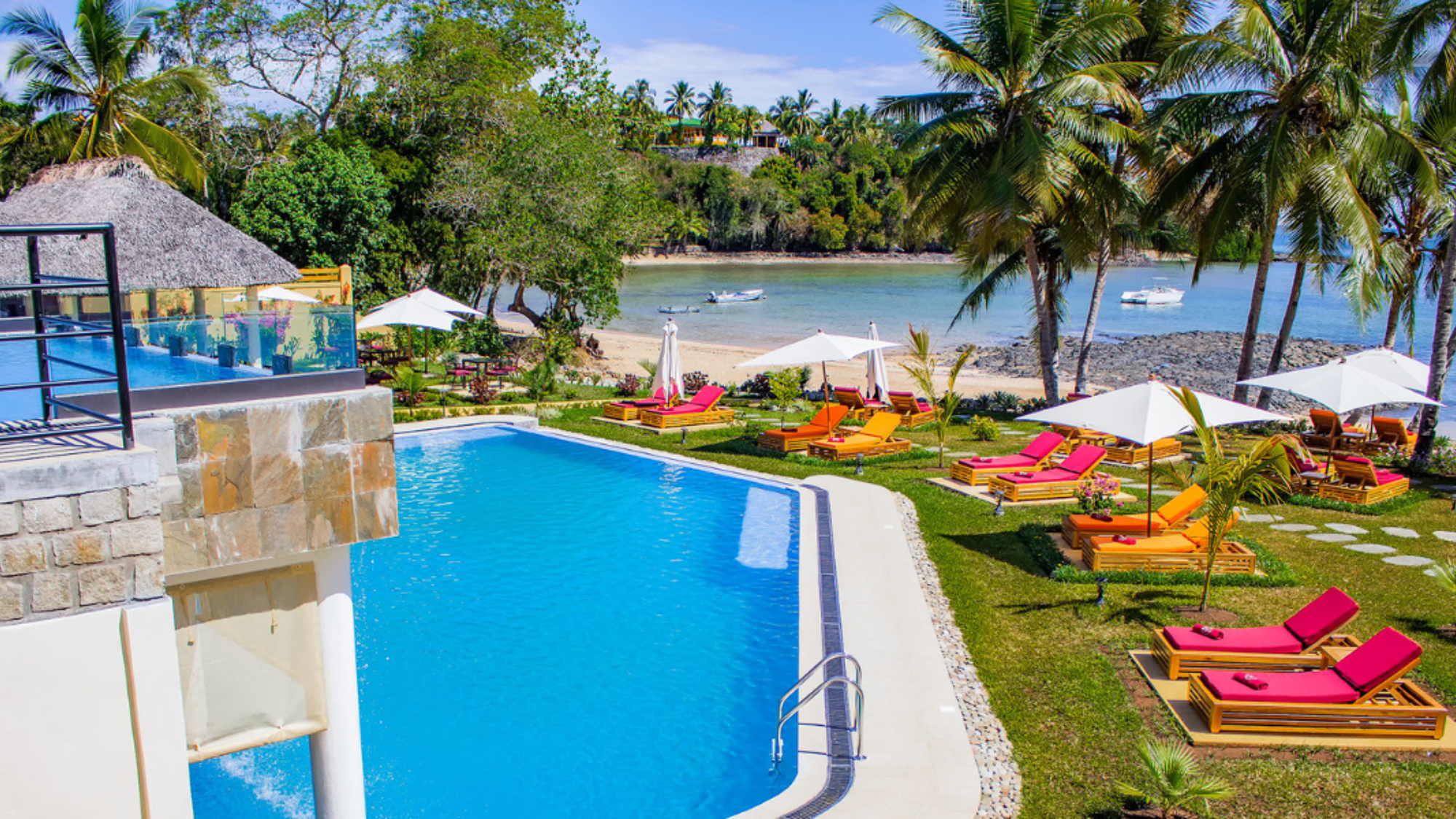 Posez vos valises dans une hôtel en bord de mer : Exora Beach Hôtel (ou similaire)