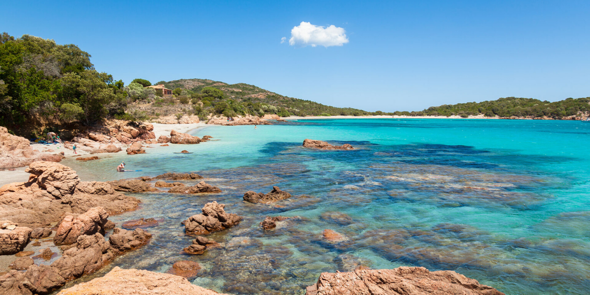 Les filles, bienvenue en Corse ! 