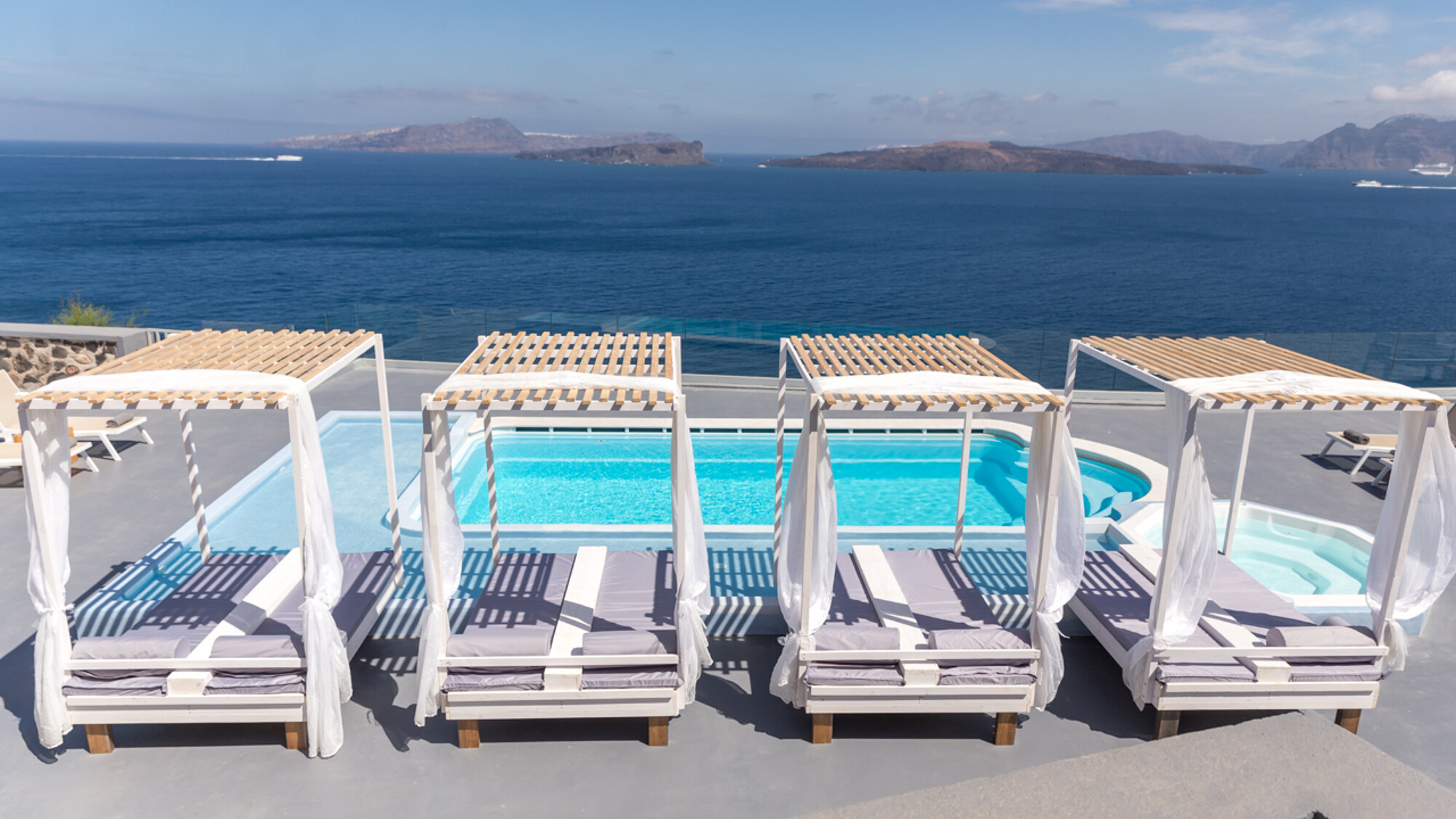 Avec une vue sur la Caldera incroyable!