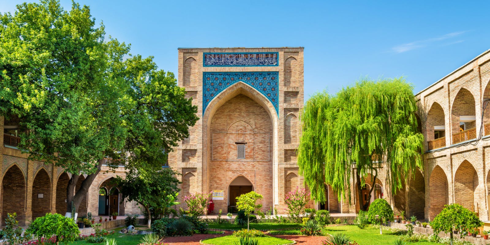Commencez voter périple à la capitale, Tashkent