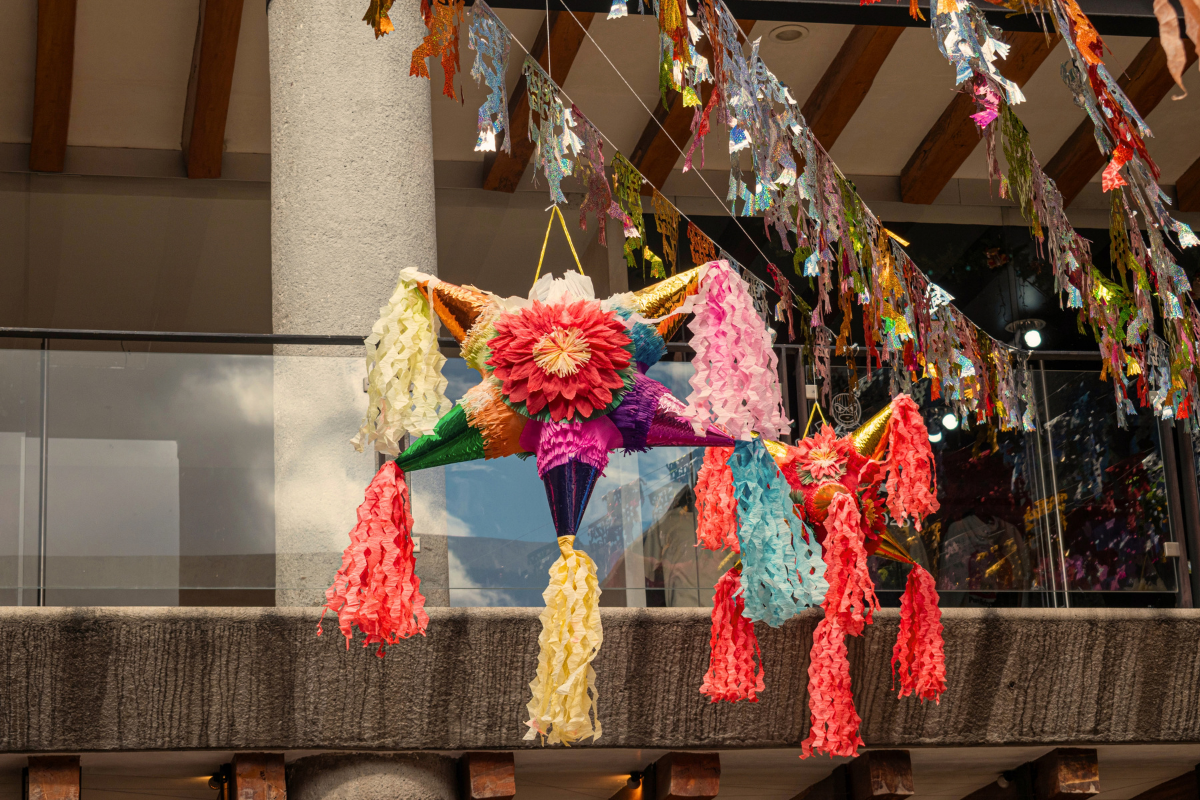 Atelier fabrication de piñata, Valladolid, Mexique ©Shutterstock  