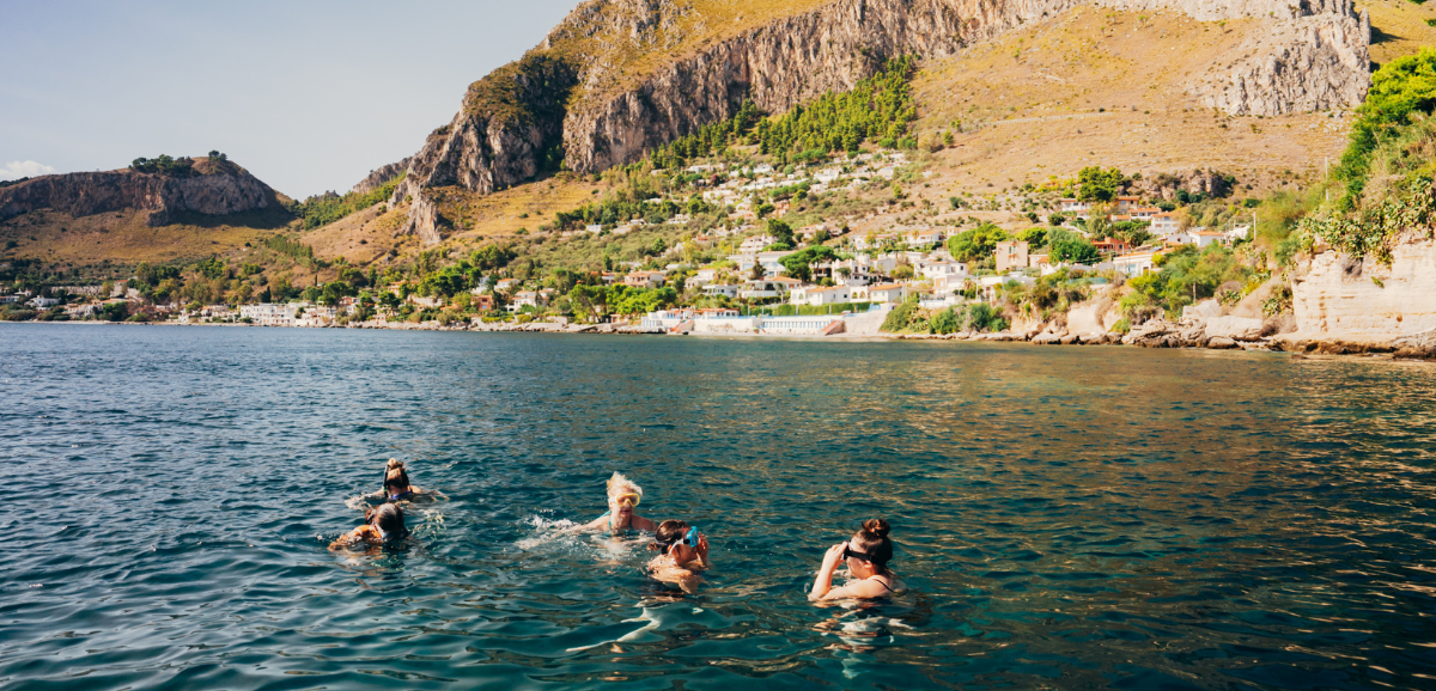 Une pause nage et snorkeling lors de votre croisière en zodiac, jour 3