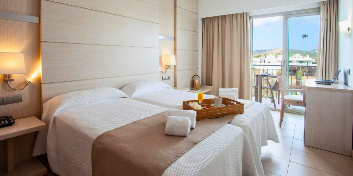 Votre chambre à partager avec une copine : Hôtel Puchet (ou similaire) 