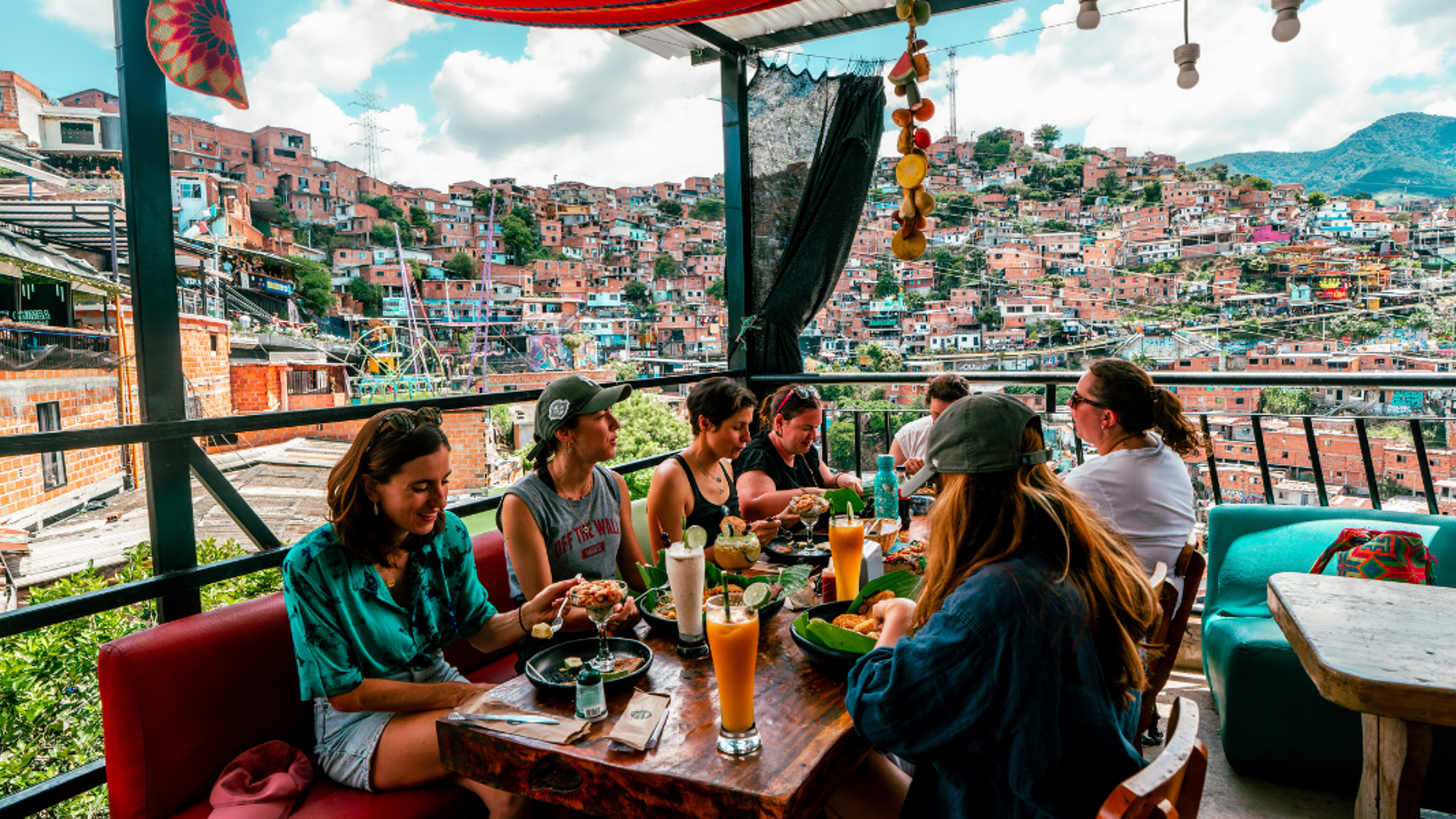 Un repas communautaire partagé à Medellìn - J7