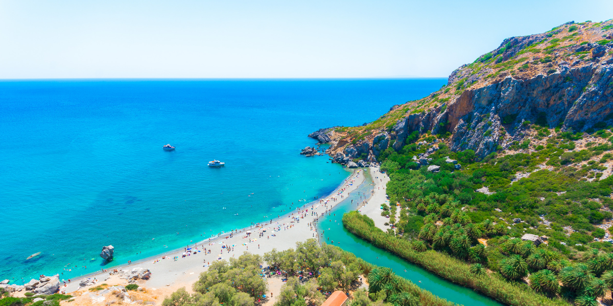 Atteignez la côte sud de l'île à Preveli !