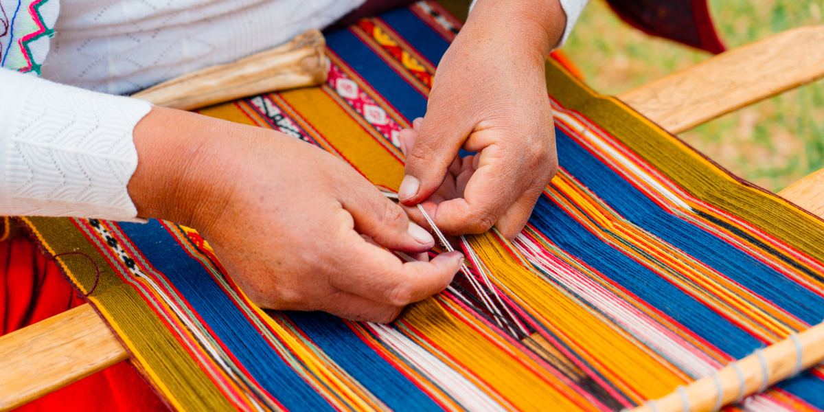 La découverte de l'artisanat local à travers le tissage 