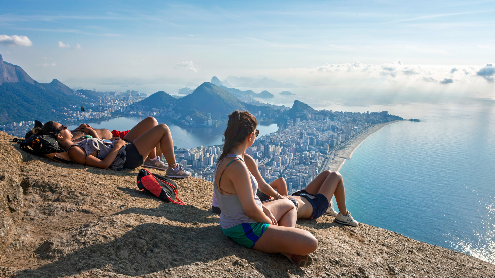 Ascension de la colline des Deux Frères, Rio, Brésil ©Shutterstock