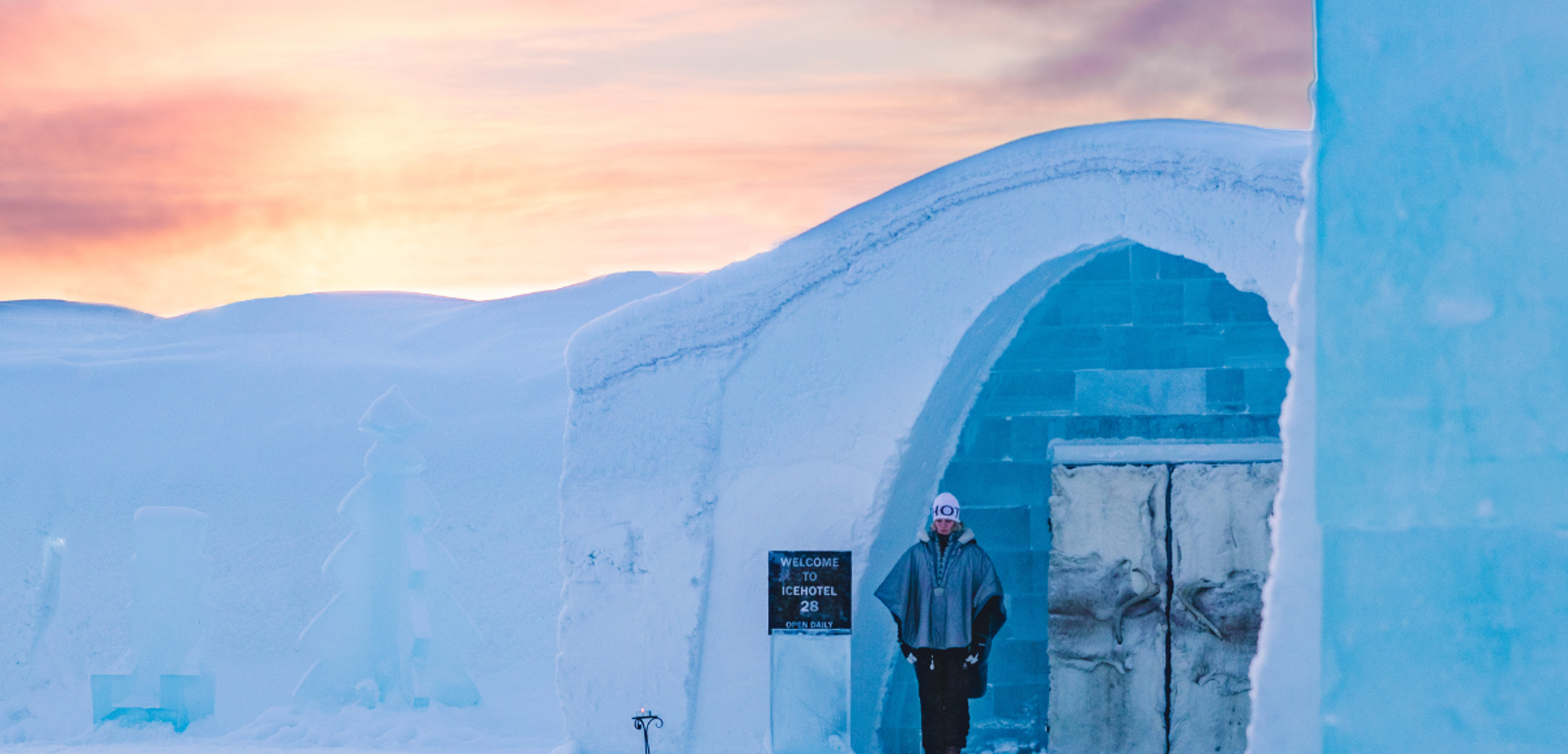 L'hôtel de neige de Jukkasjärvi (photo non contractuelle, l'hôtel change d'apparence chaque année)
