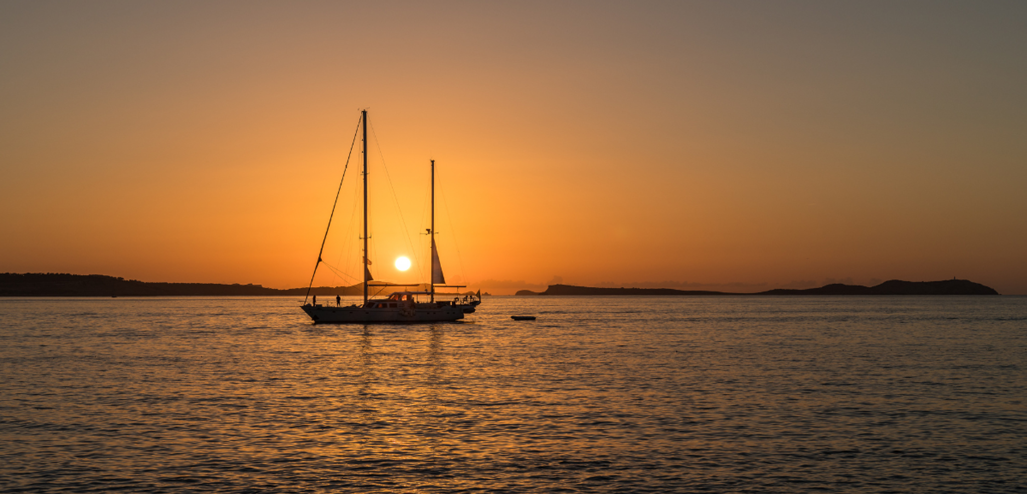 Croisière au coucher de soleil, Ibiza, Espagne (photo non contractuelle)