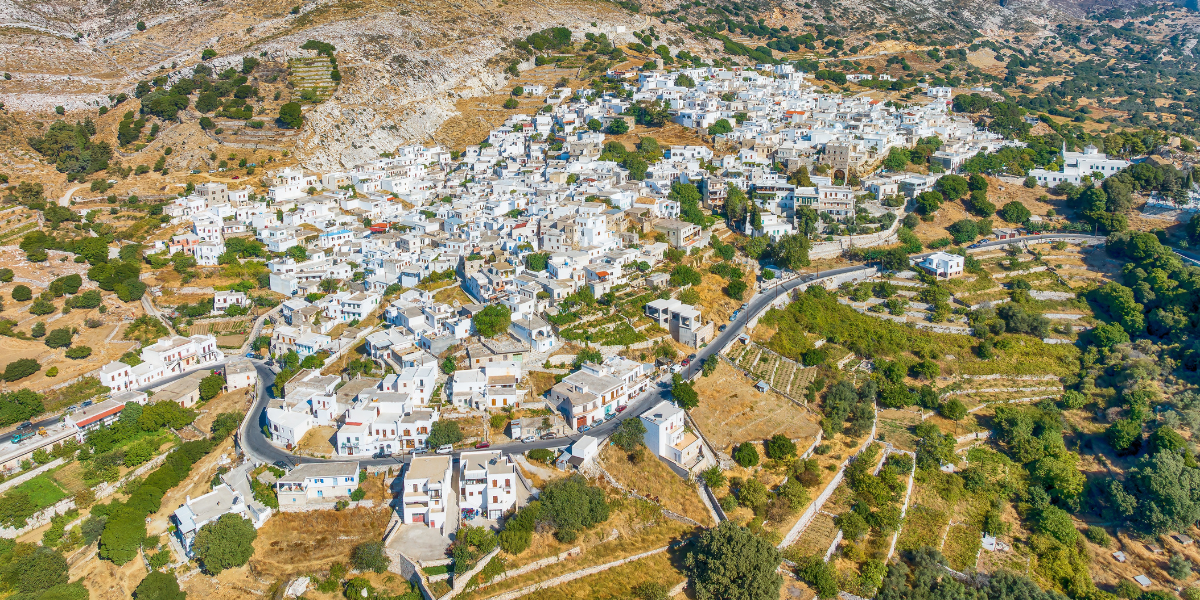 Le village d’Apiranthos, niché au cœur des vallées verdoyantes de Naxos - jour 3 