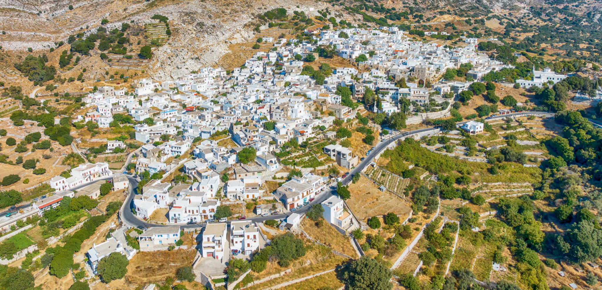 Le village d’Apiranthos, niché au cœur des vallées verdoyantes de Naxos - jour 3