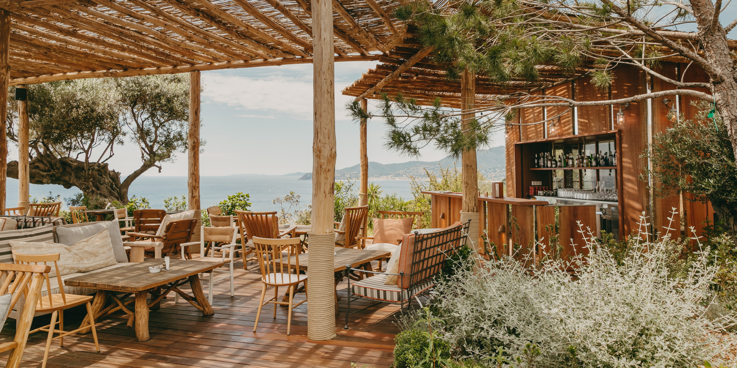 Lily of the Valley, Golfe de Saint Tropez