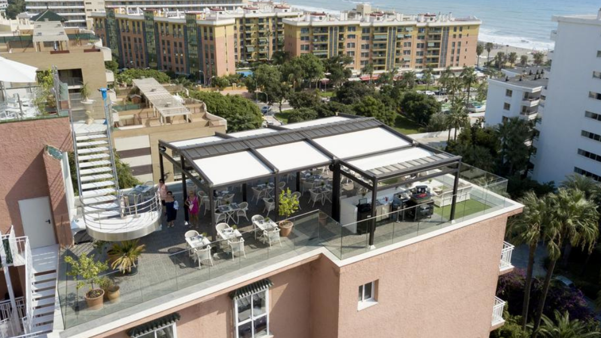 Apéro avec vue à l'hôtel 4* Fenix