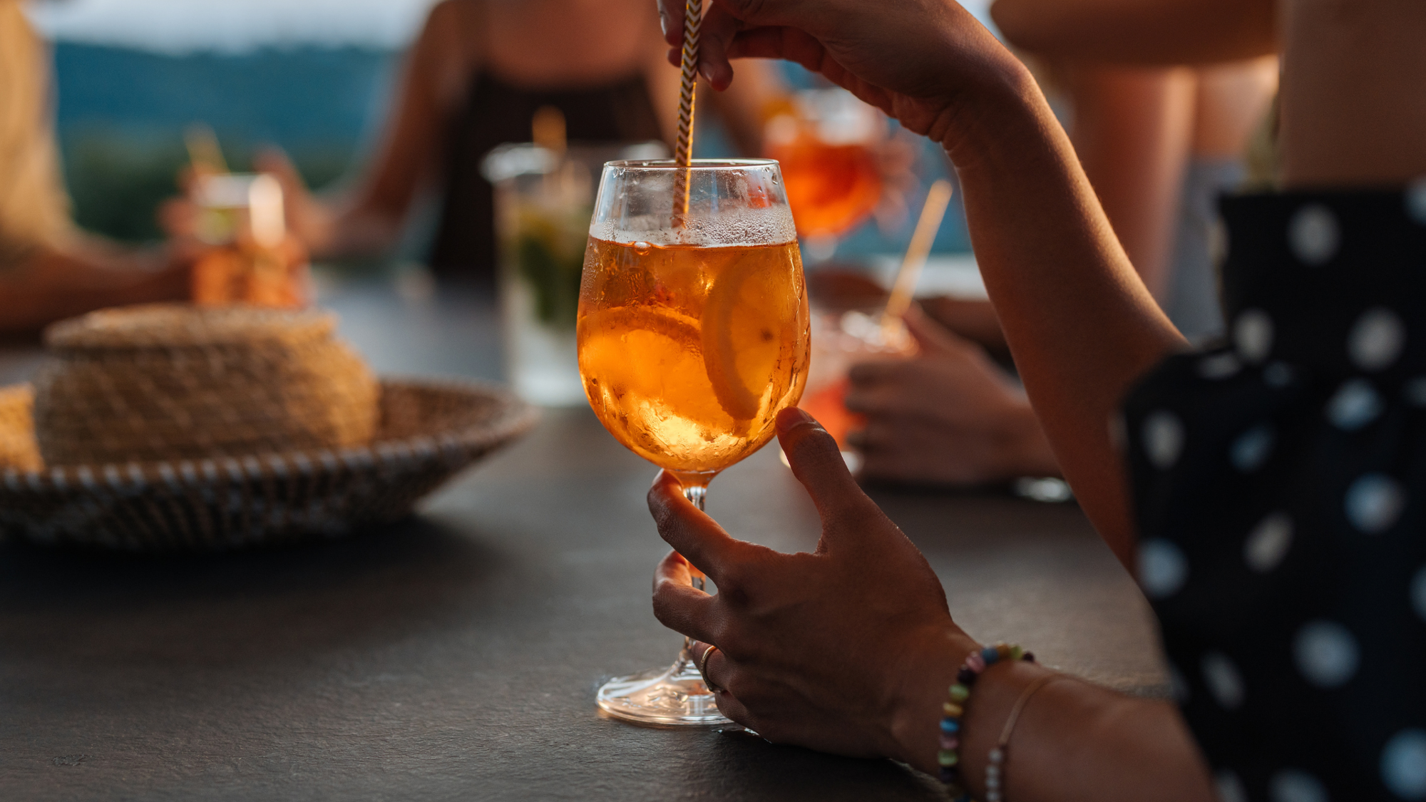 Aperitivo entre femmes ©Getty Images