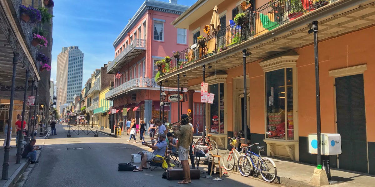 De la Nouvelle-Orléans... 