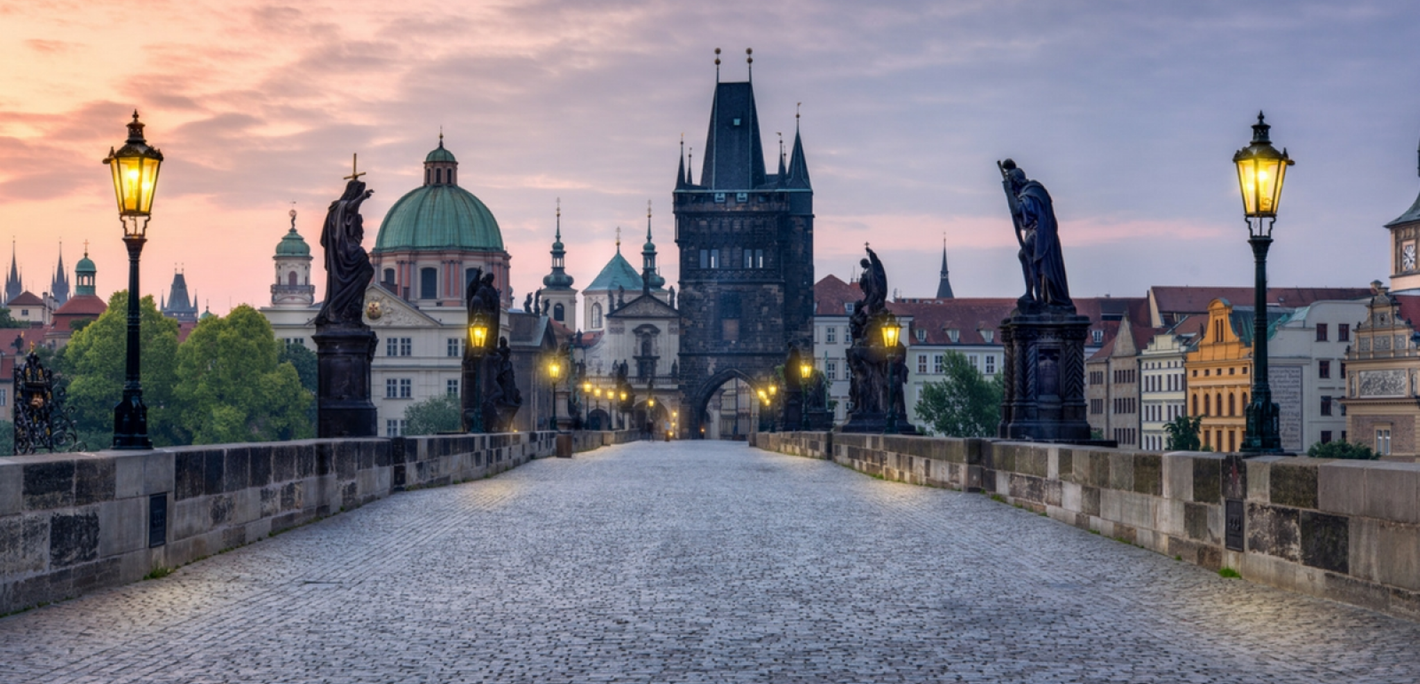 Profitez d'une visite guidée en français à travers la ville