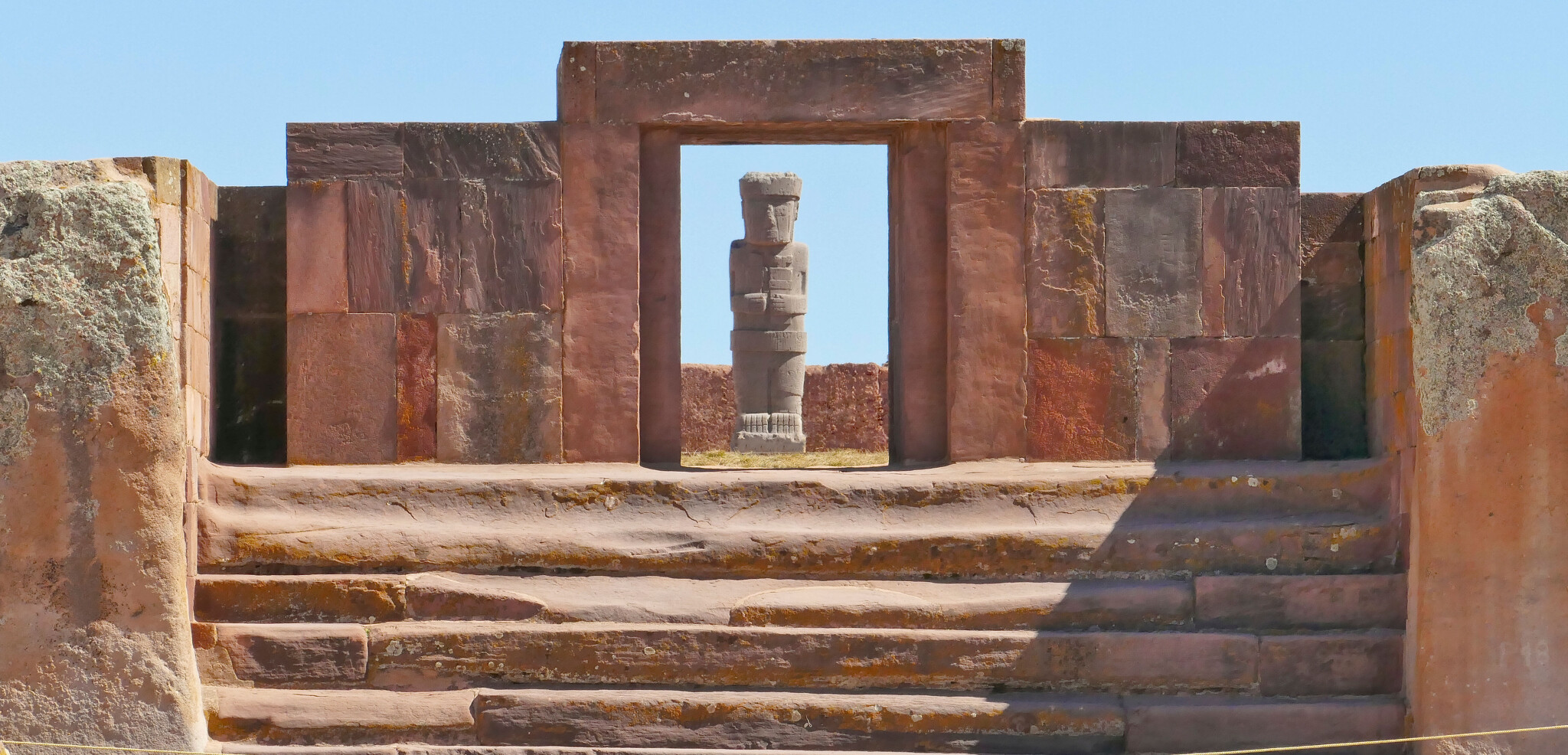 Visitez le site archéologique de Tiwanaku