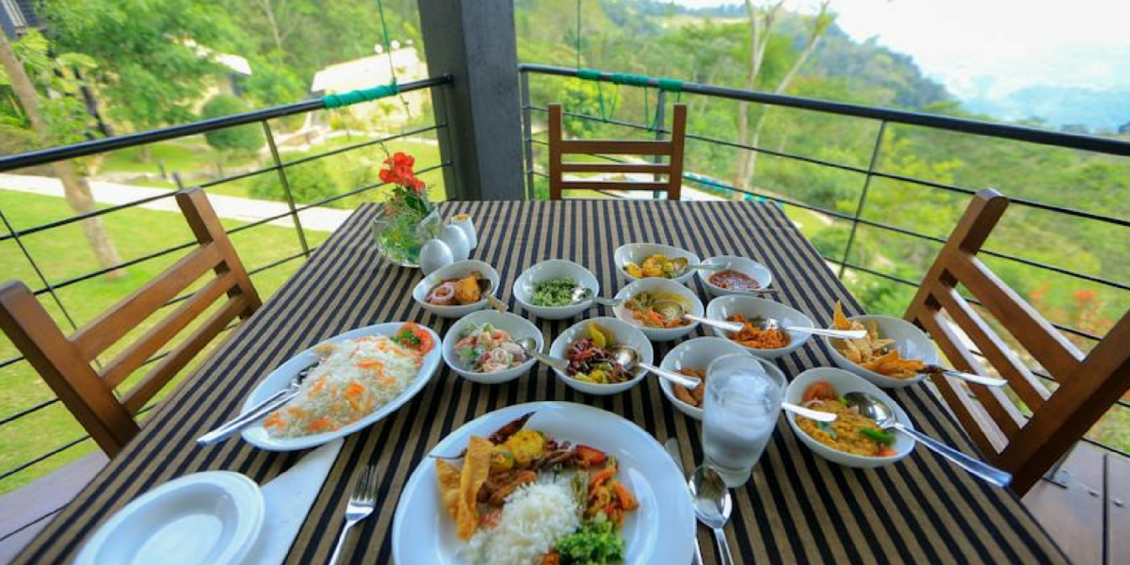 Le plat typique aux 10 mets