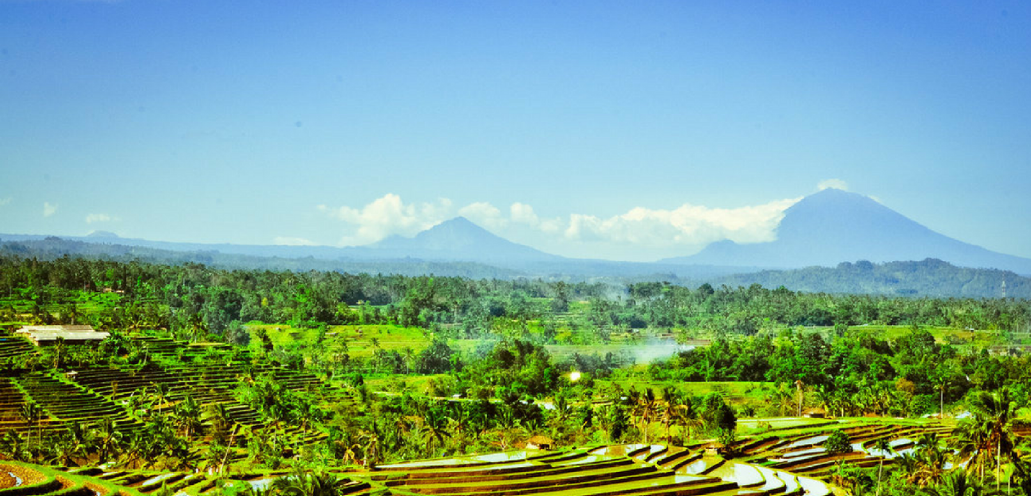 le Mont Agung en arrière-plan !
