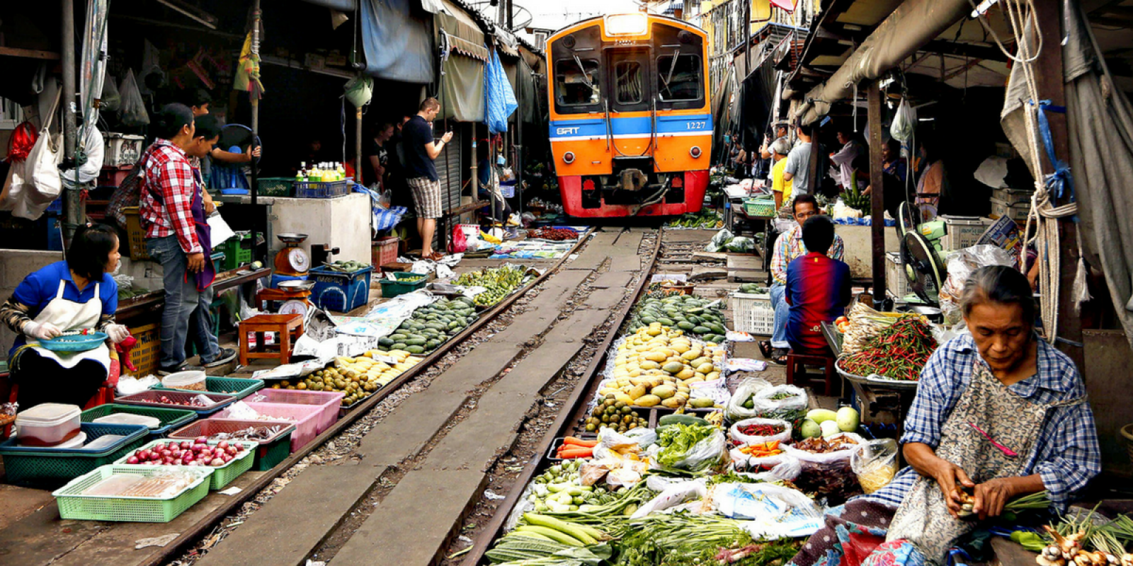 Le marché de Maeklong, une expérience unique!