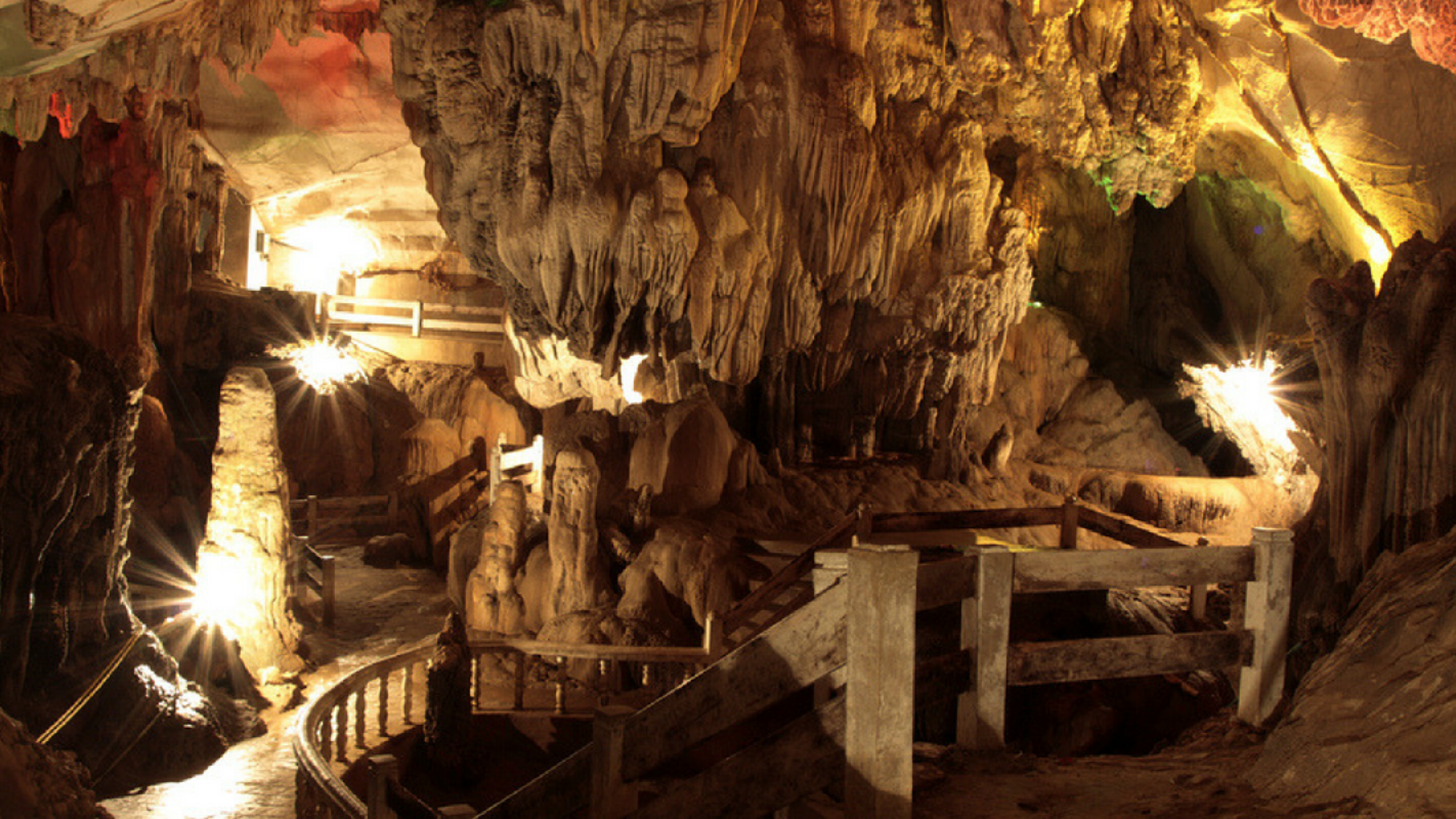 Les grottes de Pak Ou