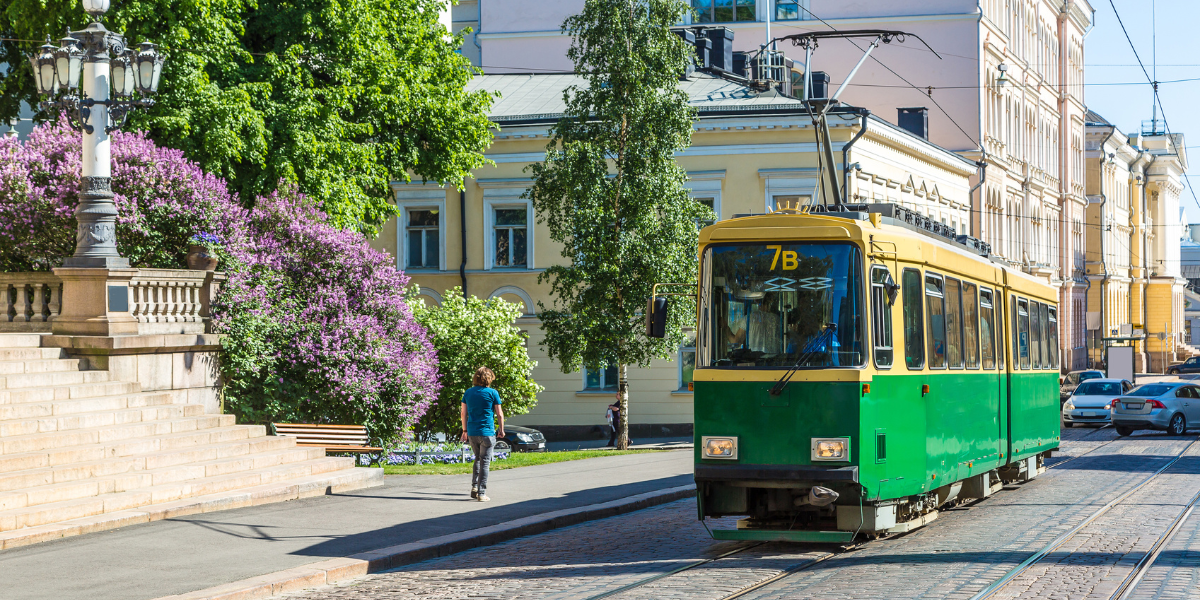 Visitez la ville, en tram ou à pied
