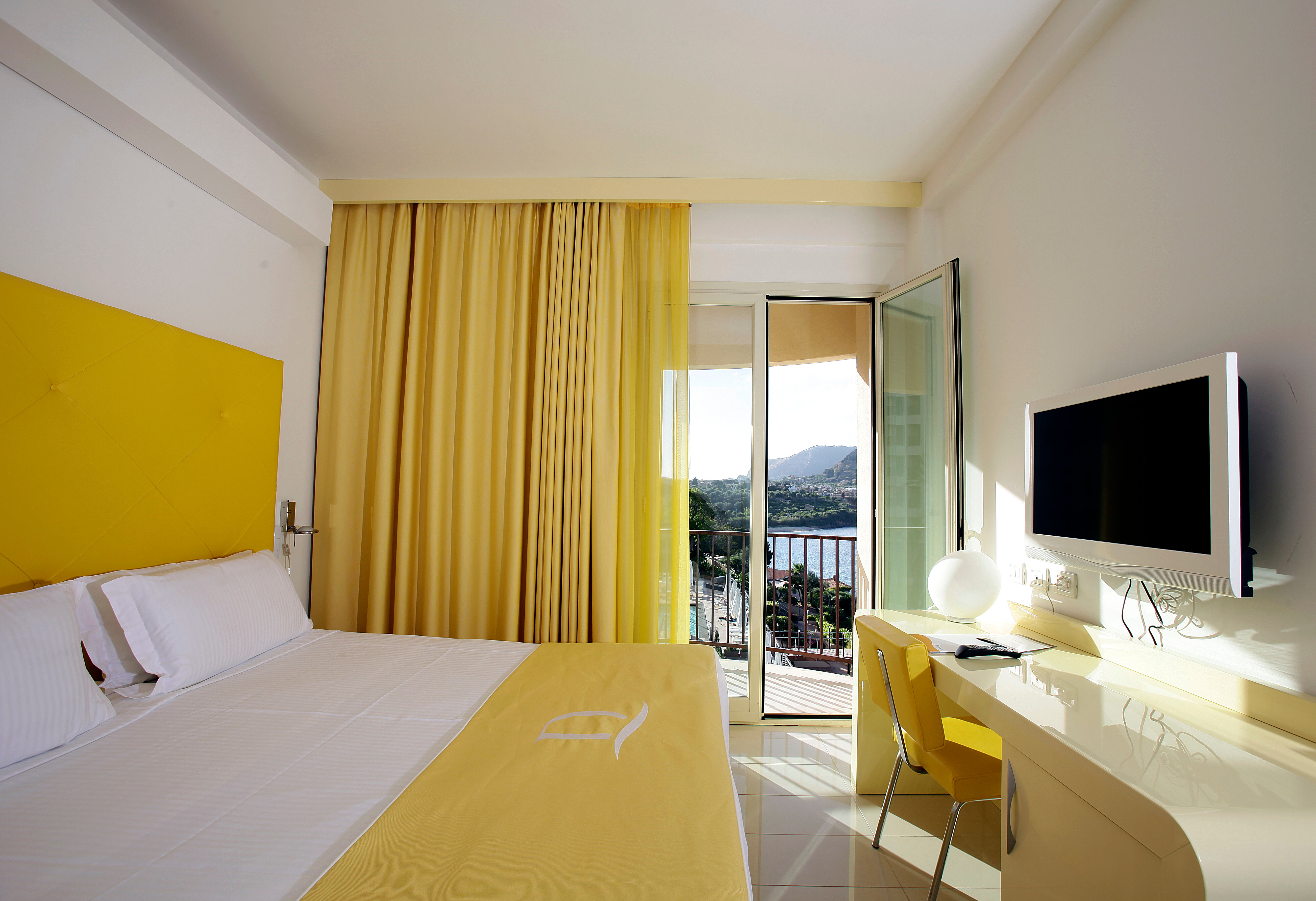 Vos chambres à partager (chambre twin - 2 lits simples), hôtel Domina Zagarella Sicily 4* (selon les dates)