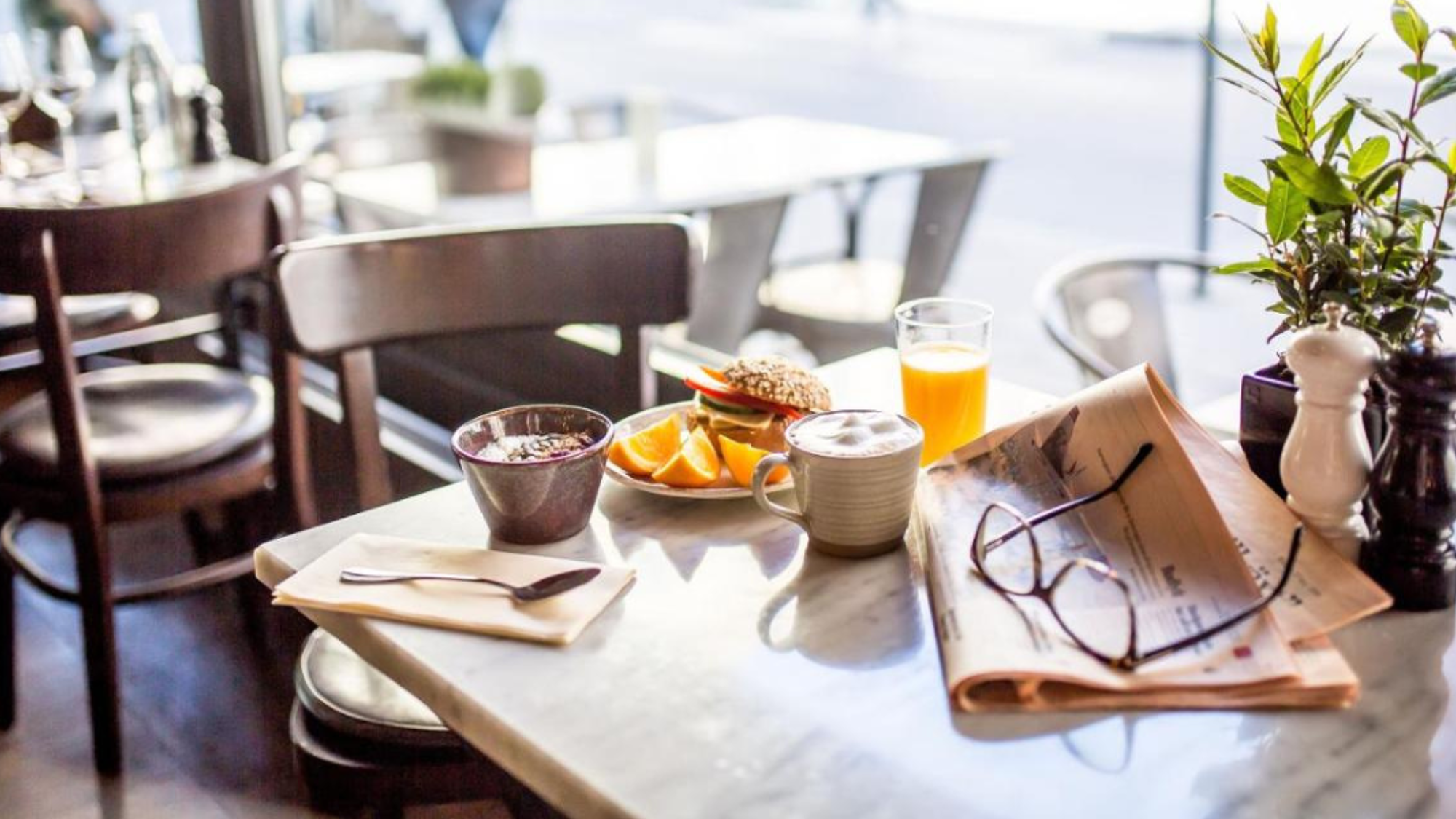 Hôtel Clarion Amaranten (ou similaire), confortable et design, avec petits déjeuners, départ du 29/12