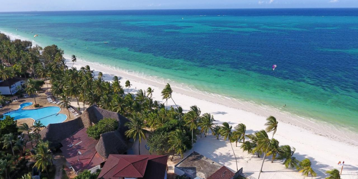 Le tout dans un hôtel en bord de mer : Hôtel Voi Kiwengwa Resort (ou similaire) 