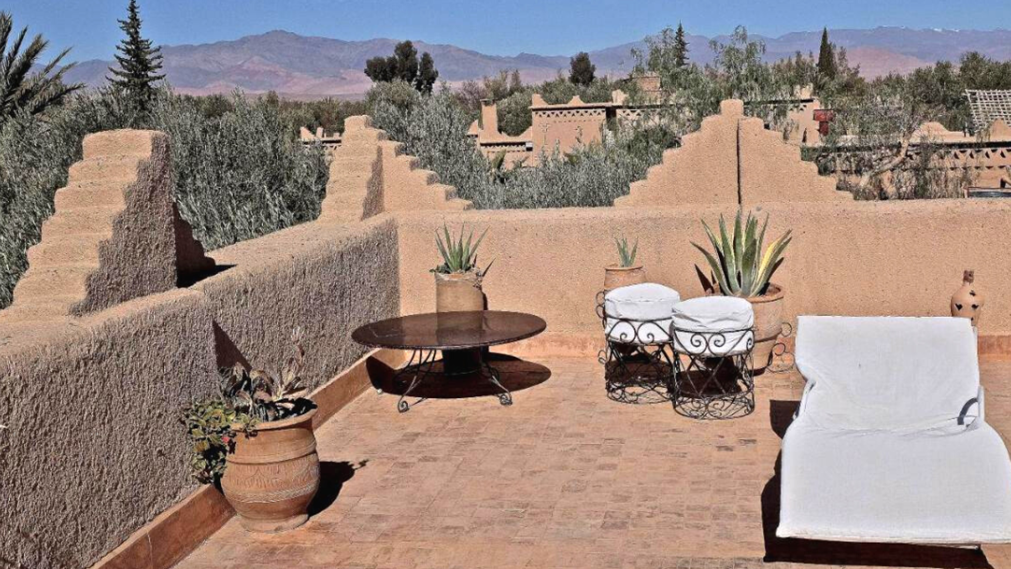 Ou au solarium avec vue sur les montagnes !