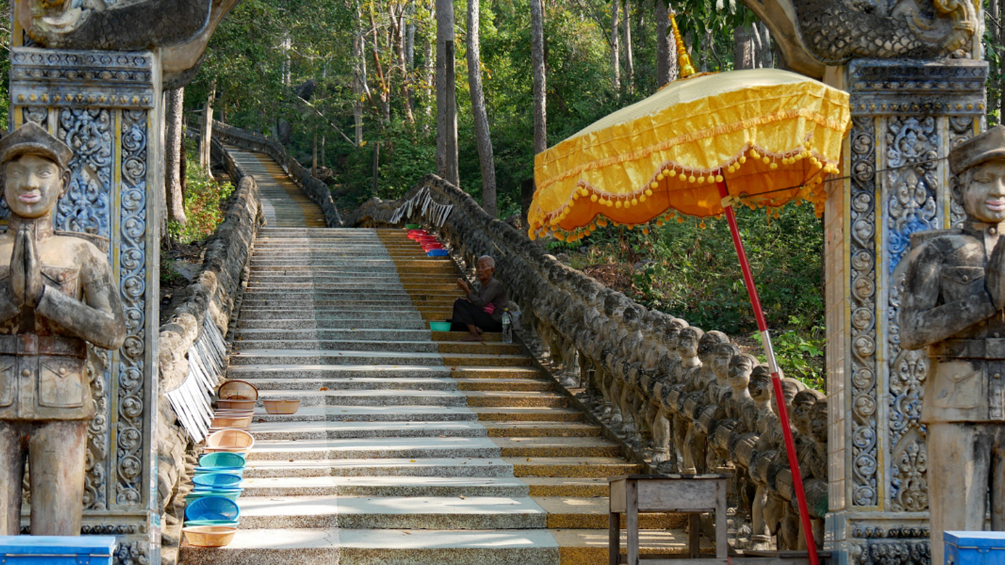 Arrêt à Phnom Santuk