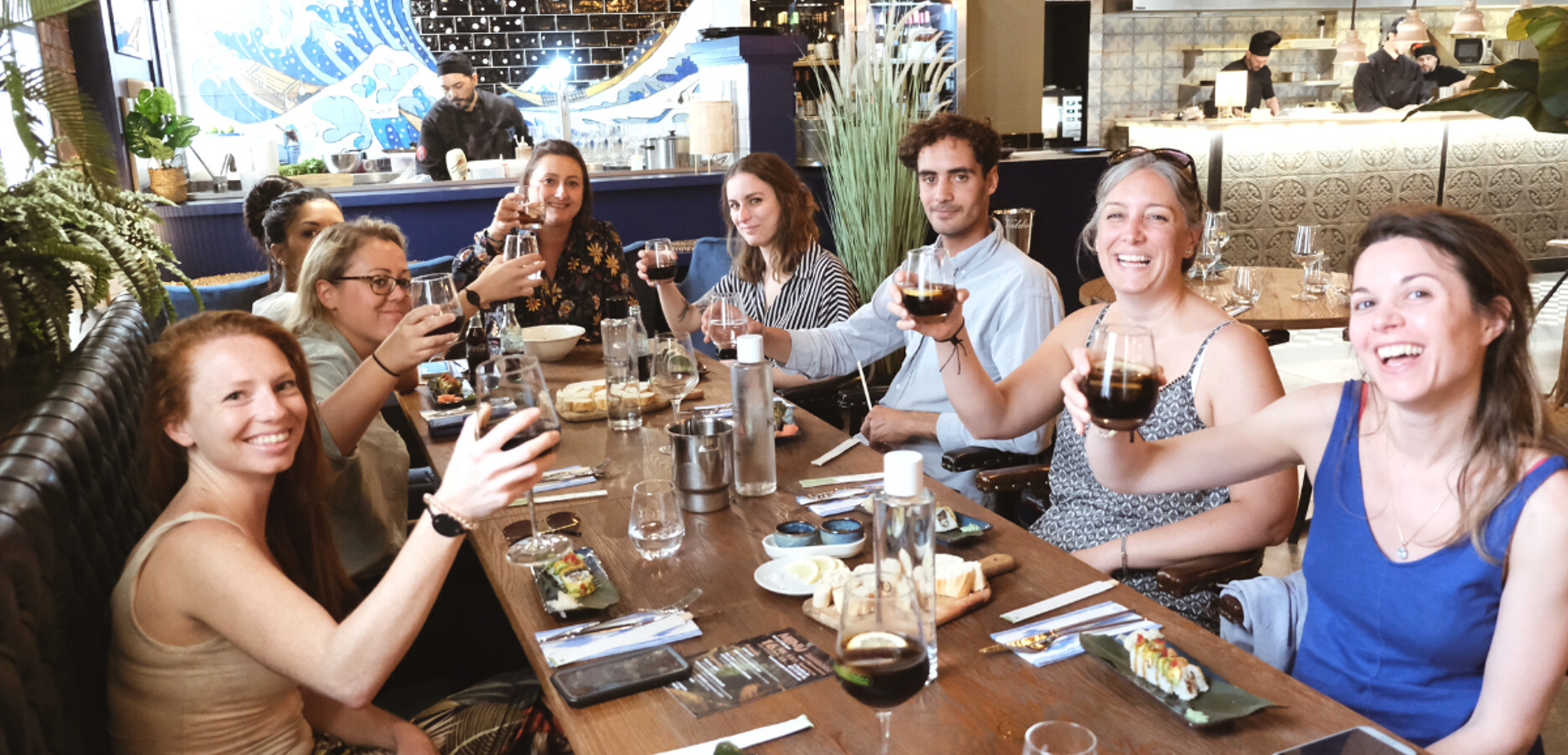 Sans oublier de trinquer à la nouvelle année entre Copines !