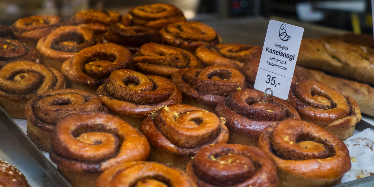 Une pause gourmande pour goûter aux rouleaux de cannelle danois 