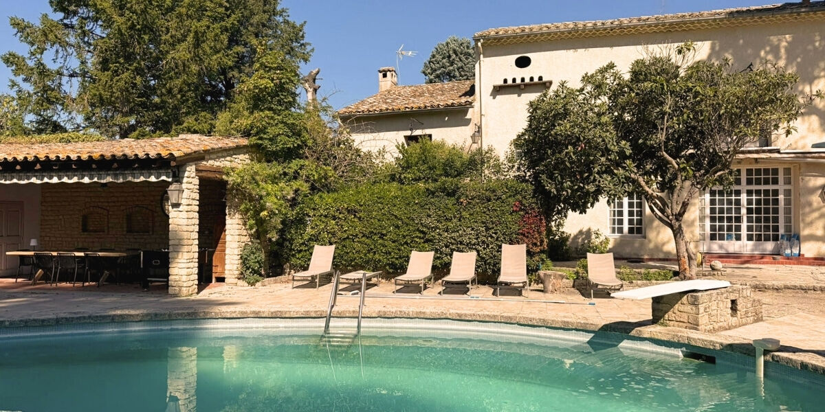 Votre mas provençal, Avignon, France