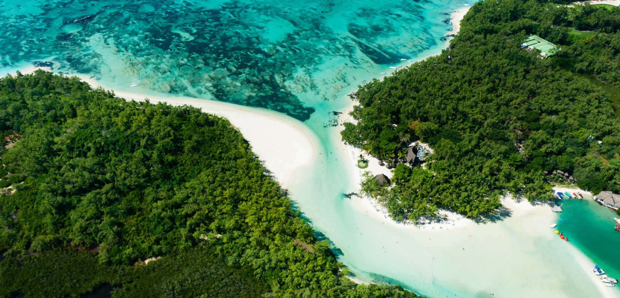Navigation et pause baignade dans la plus belle baie de l'île