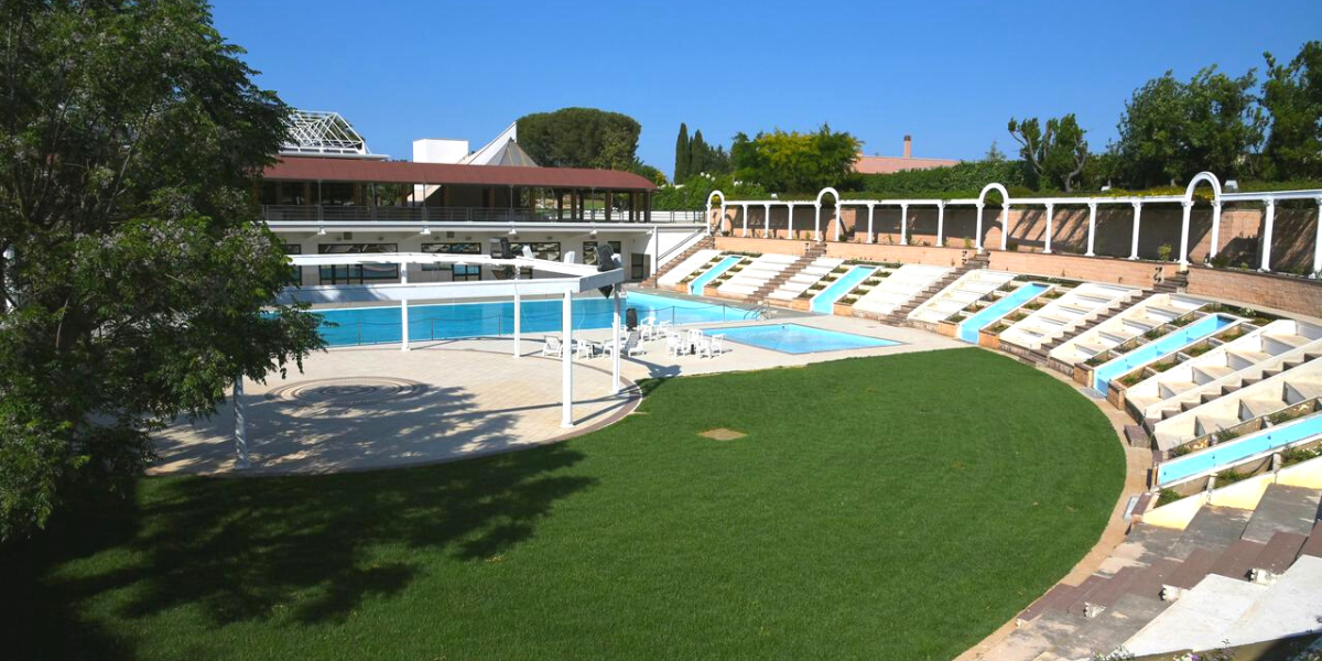Profitez de votre hôtel**** avec piscines, jardin et restaurants - D’Aragona Hotel & Spa (ou équivalent)