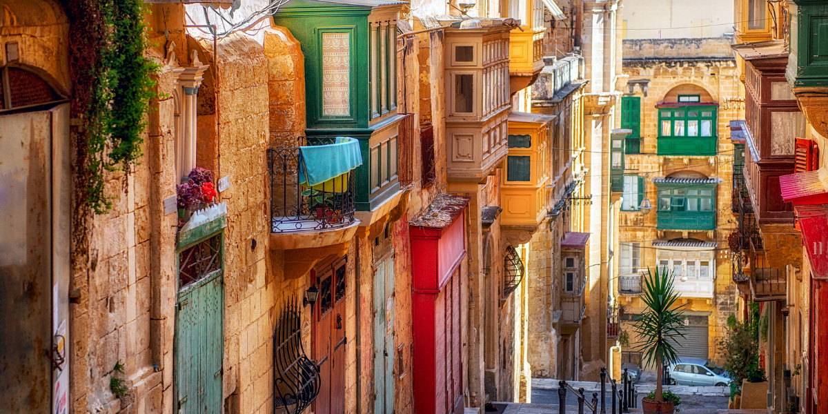 Flânez dans les jolies ruelles de La Valette